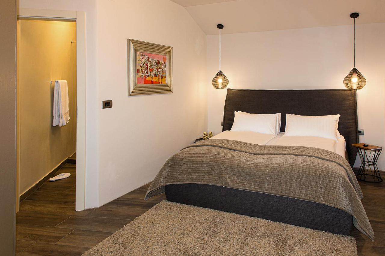Aldila Art Rooms, Apartment And Vacation House Smartno Eksteriør billede