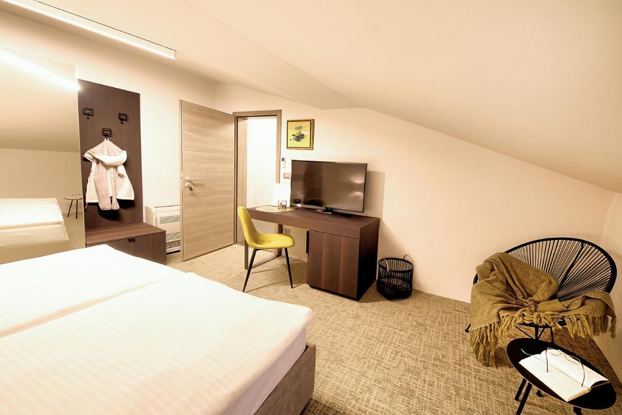Aldila Art Rooms, Apartment And Vacation House Smartno Eksteriør billede